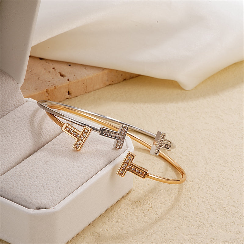 Zircon bangle