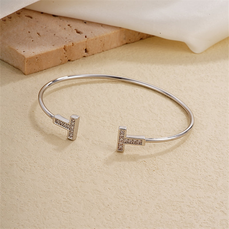 Zircon bangle