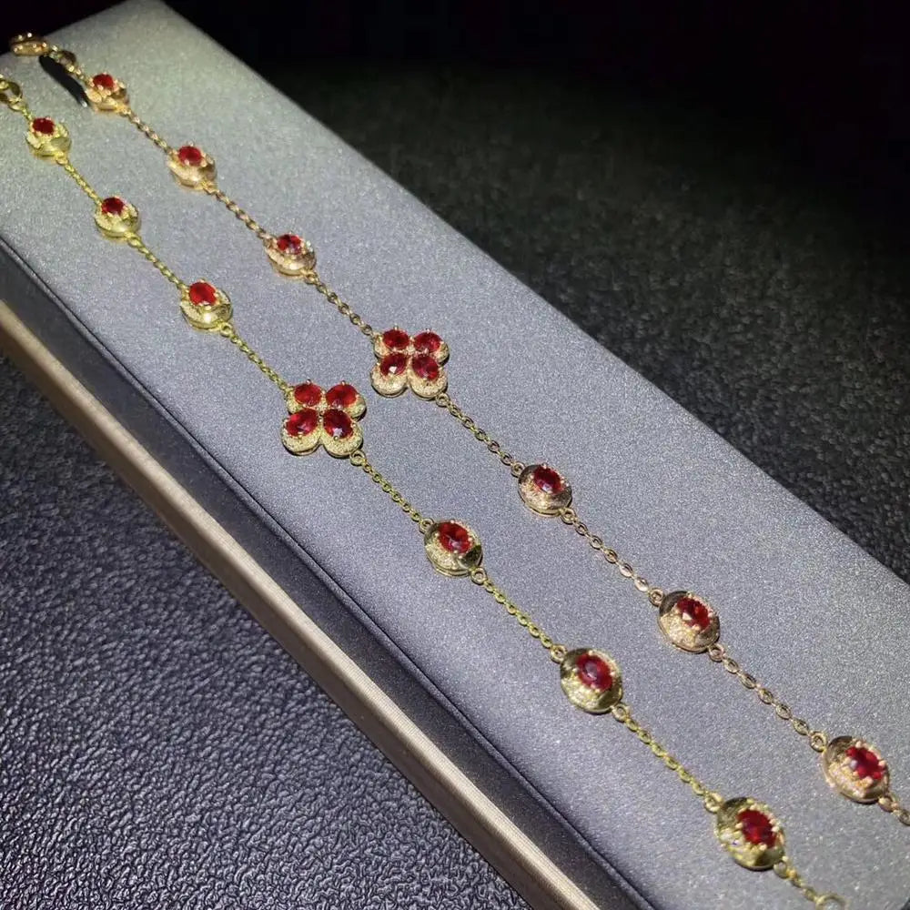 Gold-inlaid Natural Pigeon Blood Ruby Female Bracelet