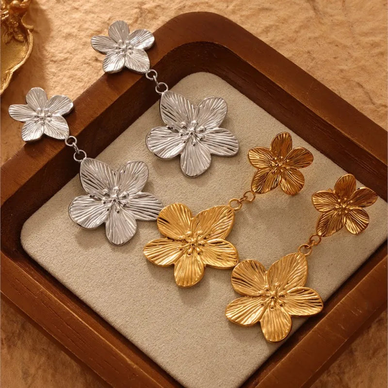 Elegant Flowers Pendant Hanging Earrings