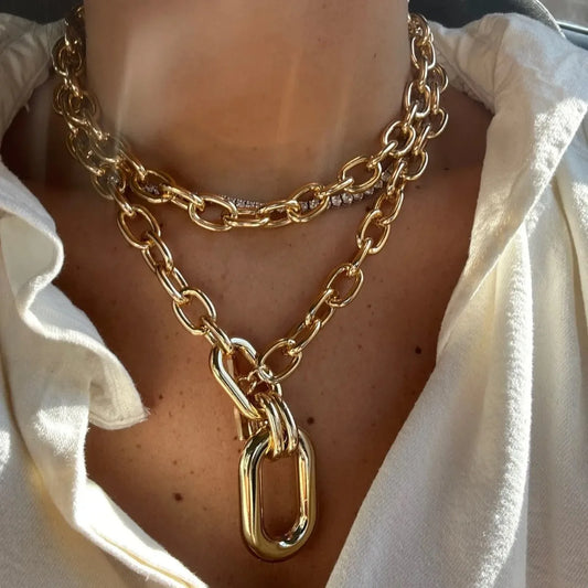 Metal Thick Chains Big Elliptical Pendant Necklace